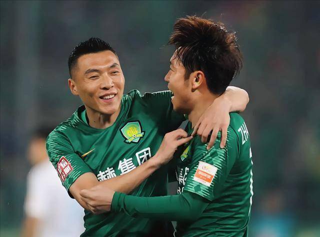 法兰克福训练开放日,窗口期更衣室发声引欢呼,亚冠在即,团队化学反应显著的简单介绍 法兰克福训练开放日,窗口期更衣室发声引欢呼,亚冠在即,团队化学反应显著的简单介绍